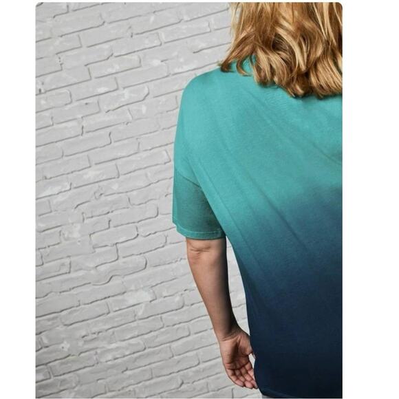 TORRID Queen Teal Dip-Dye Slashed Relaxed Fit Top Sz 2 - Picture 2 of 10